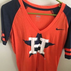Women’s Nike Houston Astros Shirt - L
